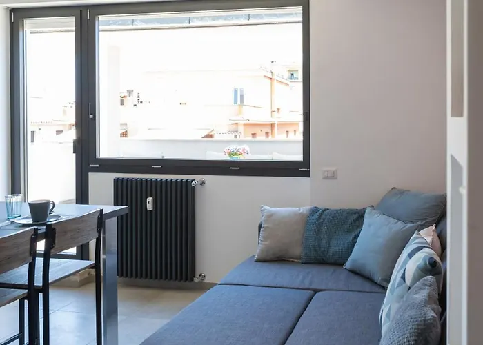 Apartment Penthouse With Panoramic Terrace -3 Min To Metro A *